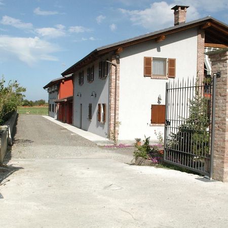 Agriturismo La Sforzata كولّينيو المظهر الخارجي الصورة
